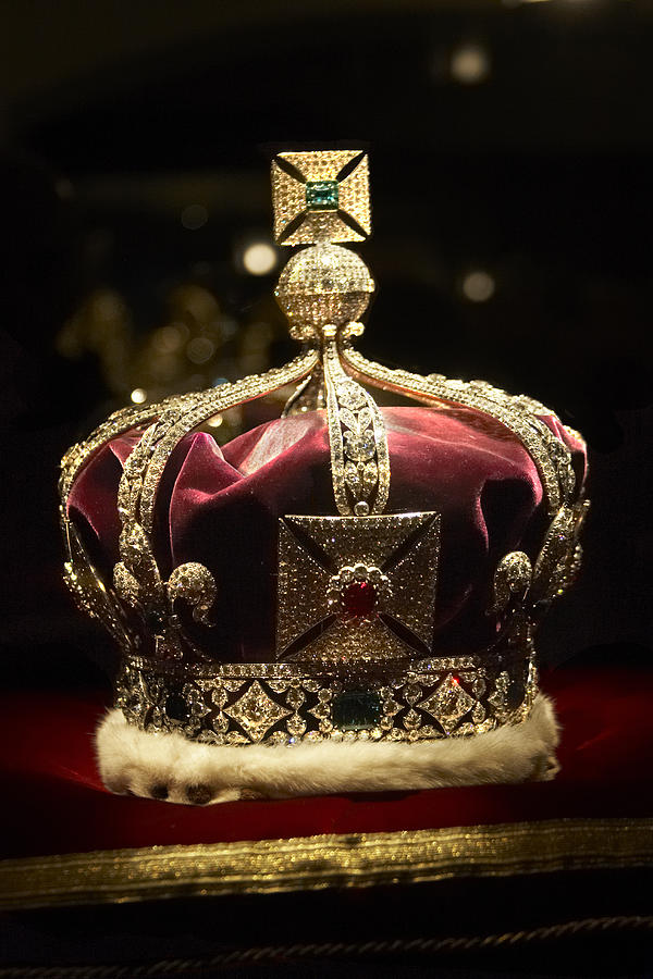 Imperial State Crown in Tower of London Photograph by Andrew Holt