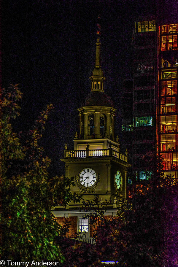 Independence Hall at Night Photograph by Tommy Anderson