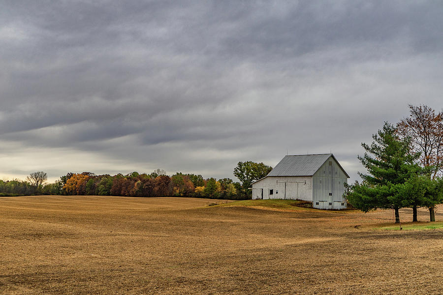 Landscape Photograph - Indiana Barn #113 by Scott Smith Landscape Photograph - Indiana Barn #113 by Scott Smith