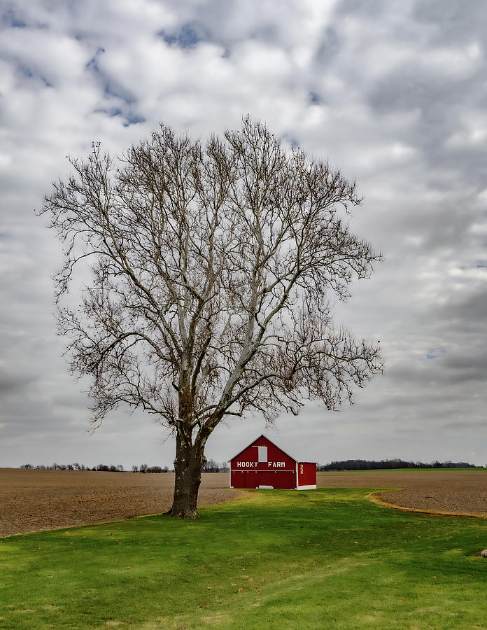 Landscape Photograph - Indiana Barn #67 by Scott Smith Landscape Photograph - Indiana Barn #67 by Scott Smith