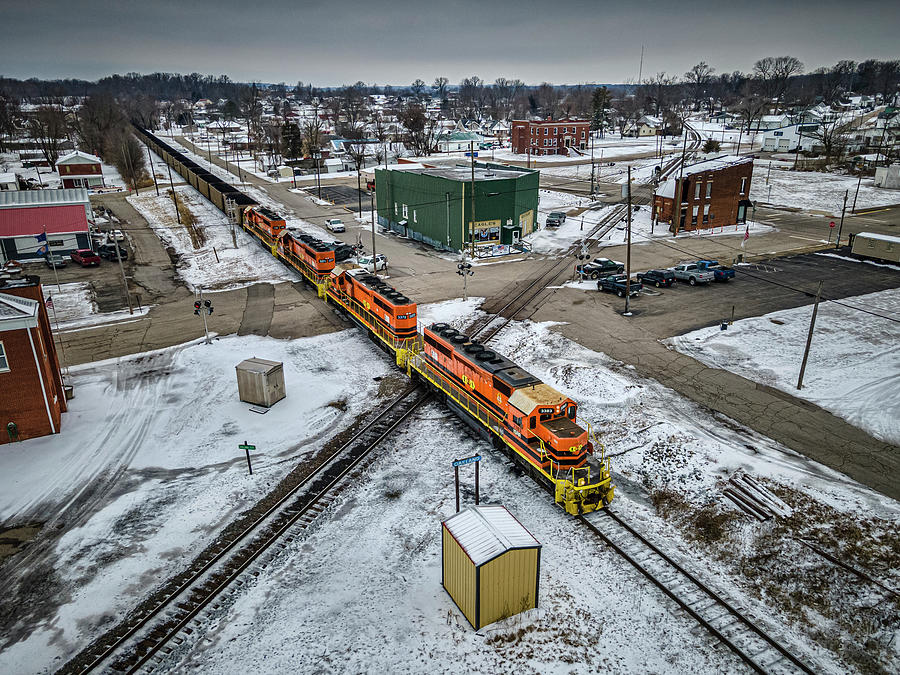 Indiana Southern IPL load northbound at Oakland City IN Photograph by Jim Pearson