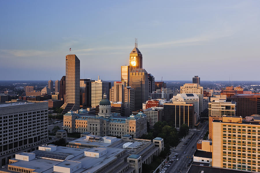Indianapolis City Skyline Photograph by Jeremy Woodhouse
