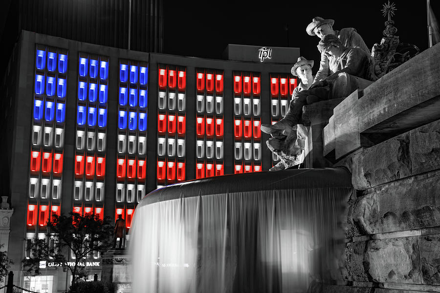 Indianapolis Photograph - Indianapolis Soldiers And Sailors Monument Fountain And American Colors - Selective Color by Gregory Ballos