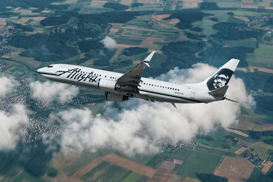 Inflight View Of An Alaska Airlines Boeing 737 Mixed Media By Erik ...