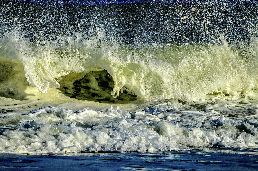 The Eye Of The Wave Photograph By Dianne Cowen Photography Pixels 