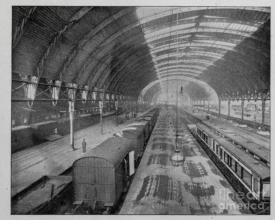 Interior Of Paddington Station, Great Western Railway, London ...