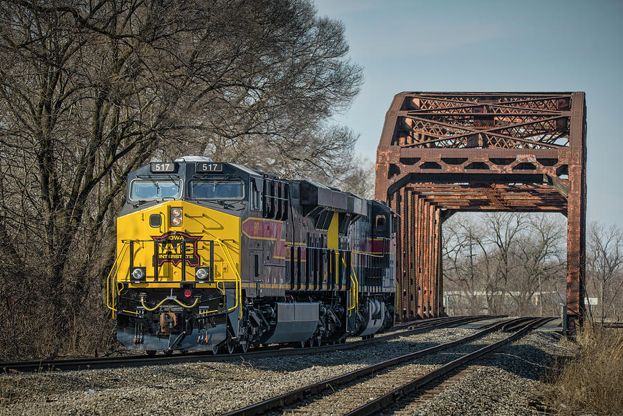 Iowa Interstate units 517 and 512 at Blue Island Illinois Photograph by Jim Pearson