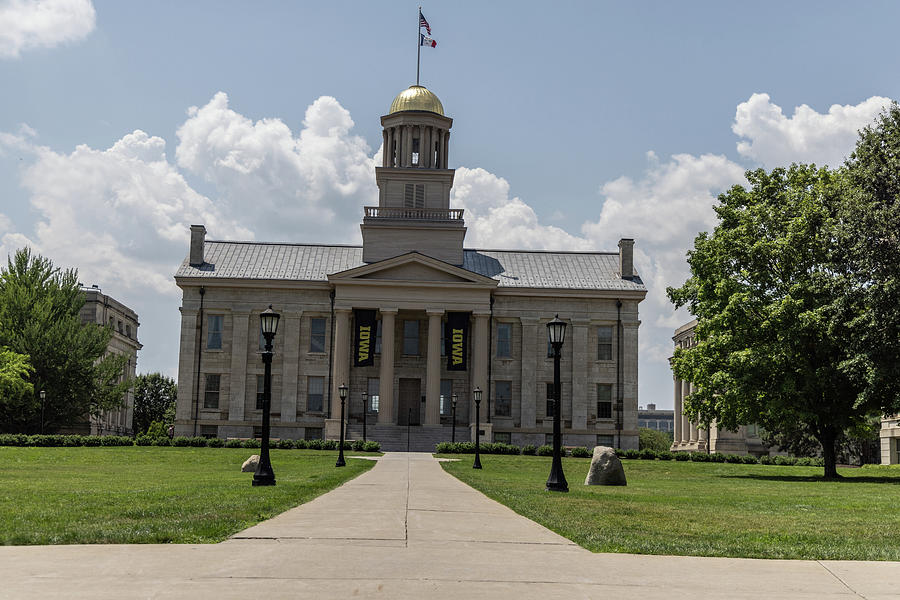 Iowa Old Capitol Building 2 Photograph by John McGraw - Fine Art America