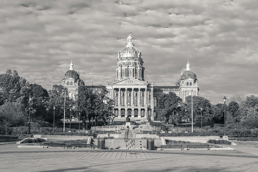 Iowa State Capitol Photograph by Darrell Foster