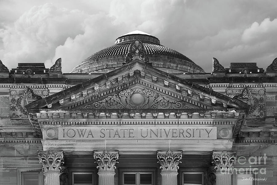 Iowa State University Beardshear Hall Photograph by University Icons