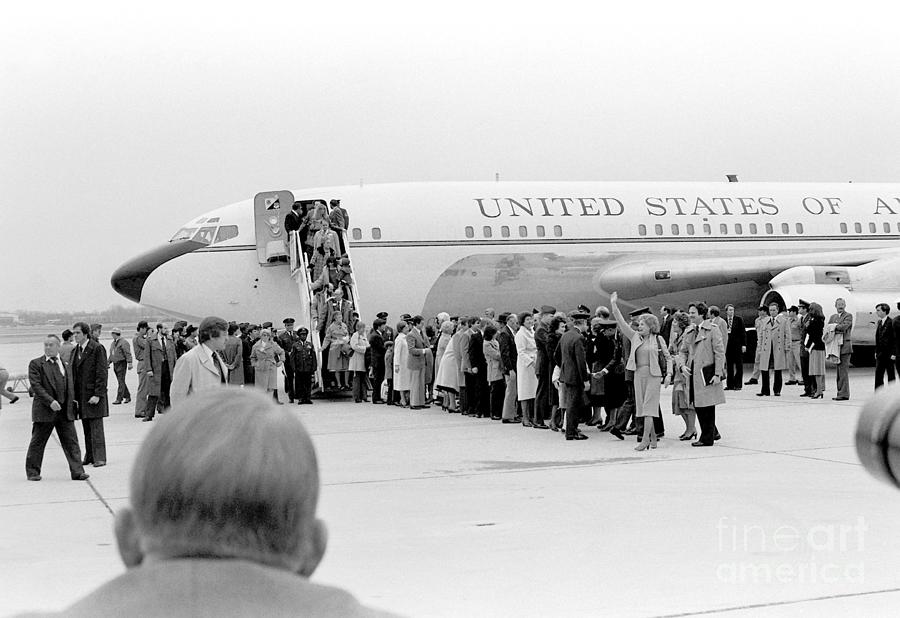 Iran Hostage Crisis, 1981 Photograph by Don Koralewski