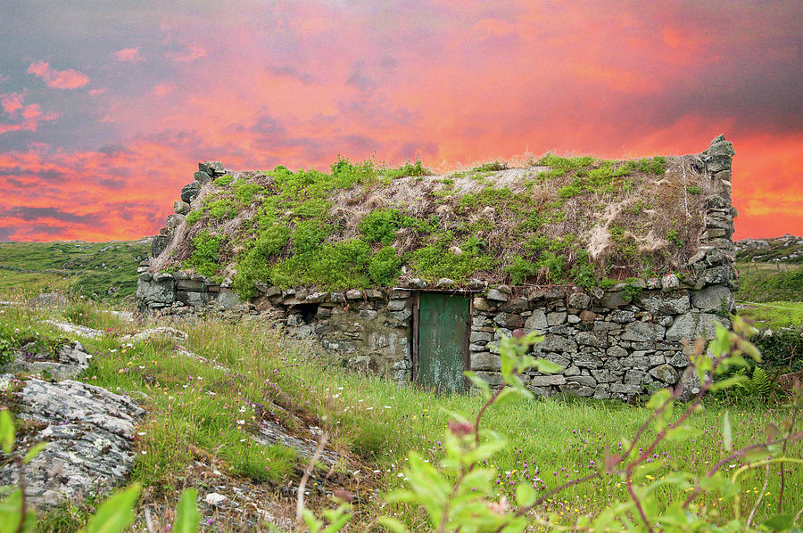 Irish Cottage Photograph by Rob Hemphill