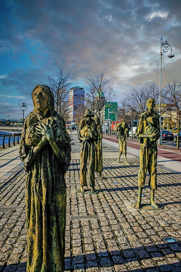 Irish Famine Sculptures Photograph by Chris Smith