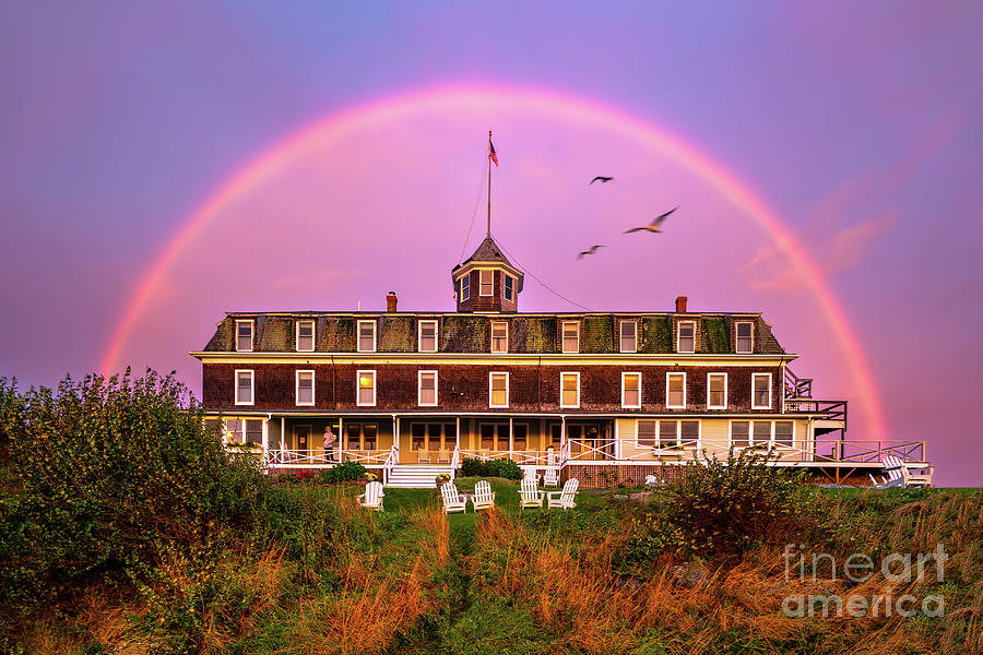 Island Inn Rainbow Photograph by Benjamin Williamson