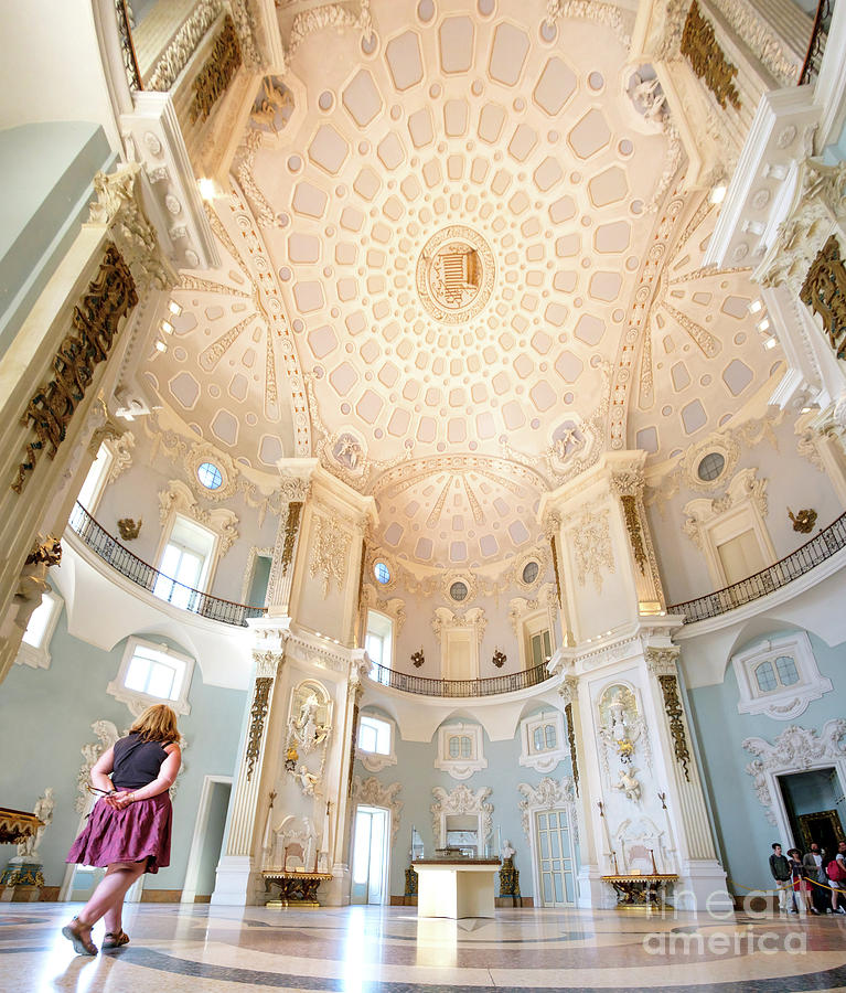 Isola Bella, Italy, May 22 2017 - a woman walk in the big Palazz by Luca Lorenzelli Isola Bella, Italy, May 22 2017 - a woman walk in the big Palazz by Luca Lorenzelli