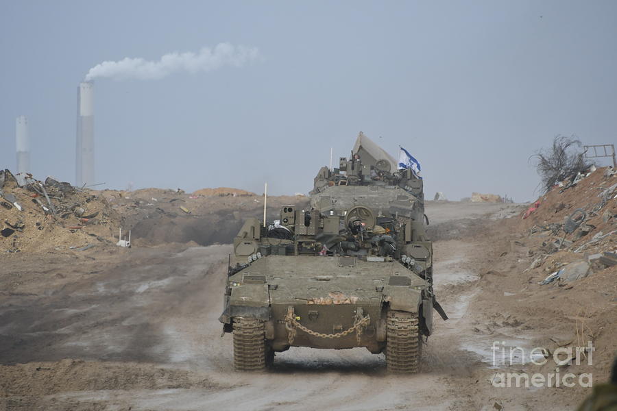 Israeli Tanks In Gaza X1 Photograph