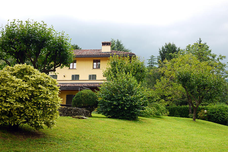 Italian country house and garden Photograph by Rosmarie Wirz