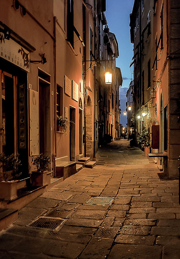 Italy street scene Photograph by Robert Miller