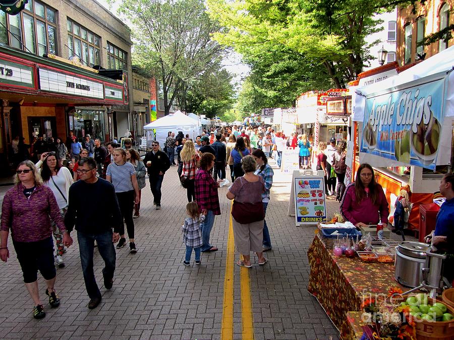 Ithaca Commons Ithaca New York Apple Harvest 2019 by John LaCroix Ithaca Commons Ithaca New York Apple Harvest 2019 by John LaCroix