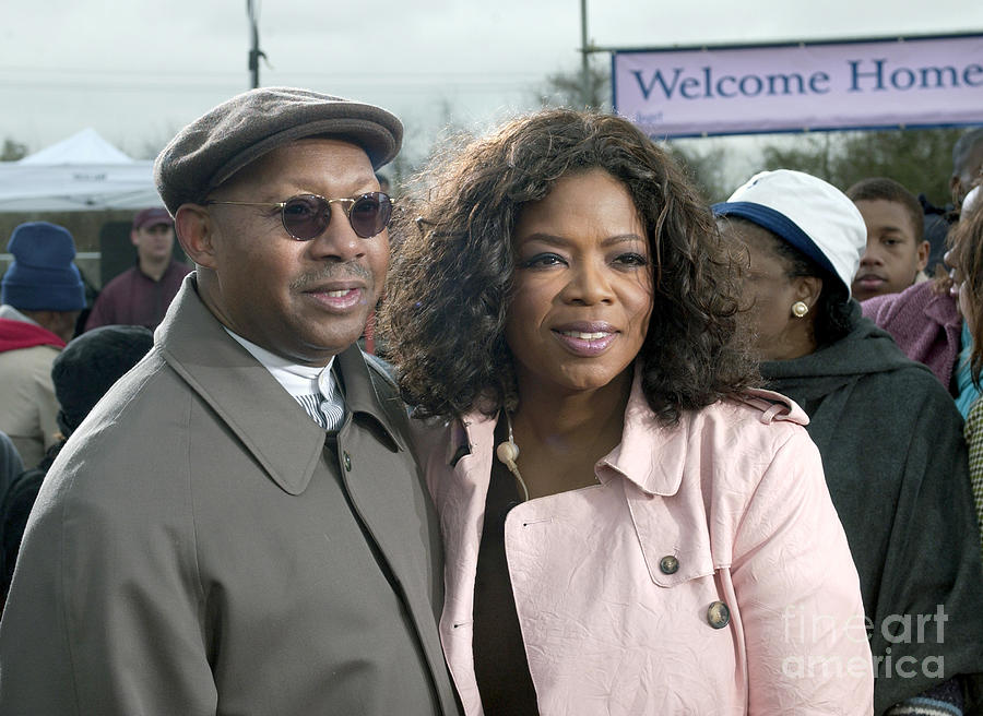 Jackson And Winfrey, 2006 Photograph by Granger
