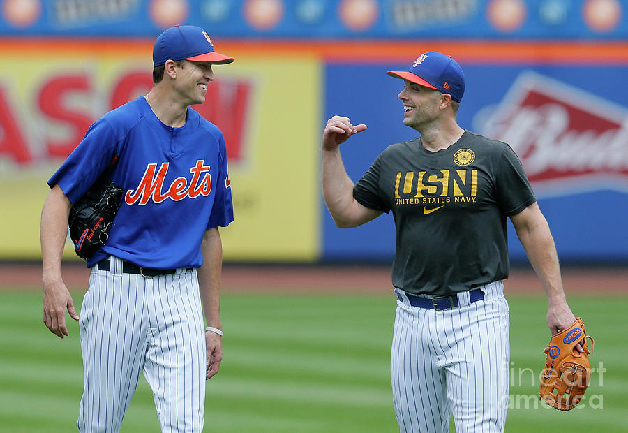 Jacob Degrom and David Wright Photograph by Paul Bereswill Jacob Degrom and David Wright Photograph by Paul Bereswill