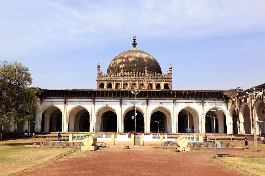Jama-Masjid Bijapur Photograph by Rbb