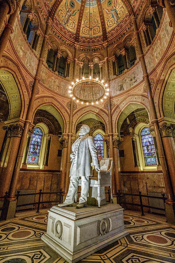 James A Garfield Monument In Cleveland, Ohio Photograph by Dave Morgan