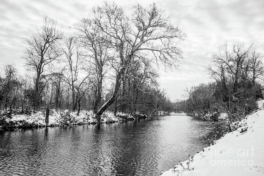 James River Winter Grayscale Photograph by Jennifer White
