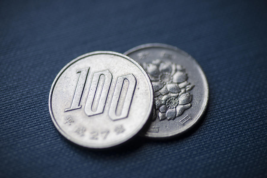 Japanese 100 Yen Coins Photograph by Itasun