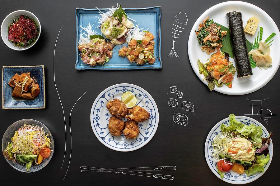 Japanese food over the table with illustrations of Japan food ...