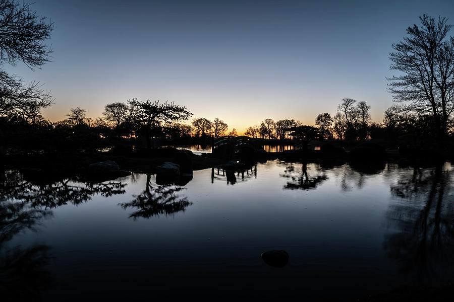 Japanese garden at dawn Photograph by Sven Brogren