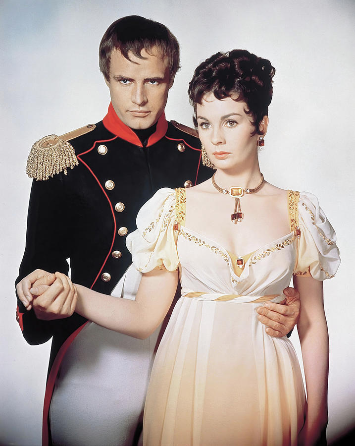 JEAN SIMMONS and MARLON BRANDO in DESIREE -1954-, directed by HENRY KOSTER. Photograph by Album