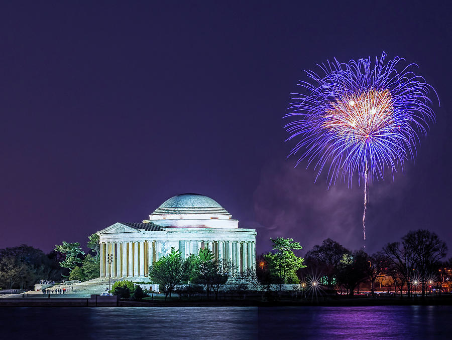 Jefferson Memorial Fireworks Photograph by Sharon Eisenzopf Pixels