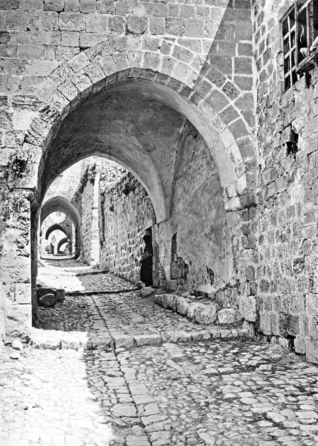 Jerusalem Arches in 1910 Photograph by Munir Alawi