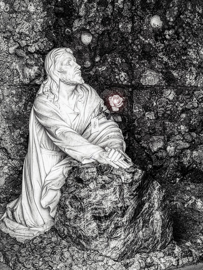 Jesus Prays Photograph by Kelly Larson