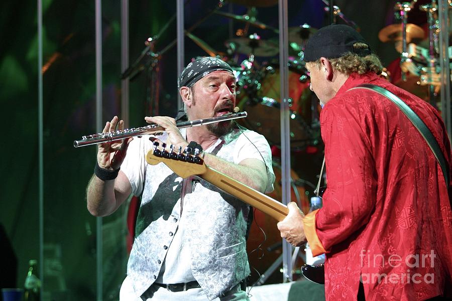 Jethro Tull Photograph - Jethro Tull - Ian Anderson and Martin Barre by Concert Photos