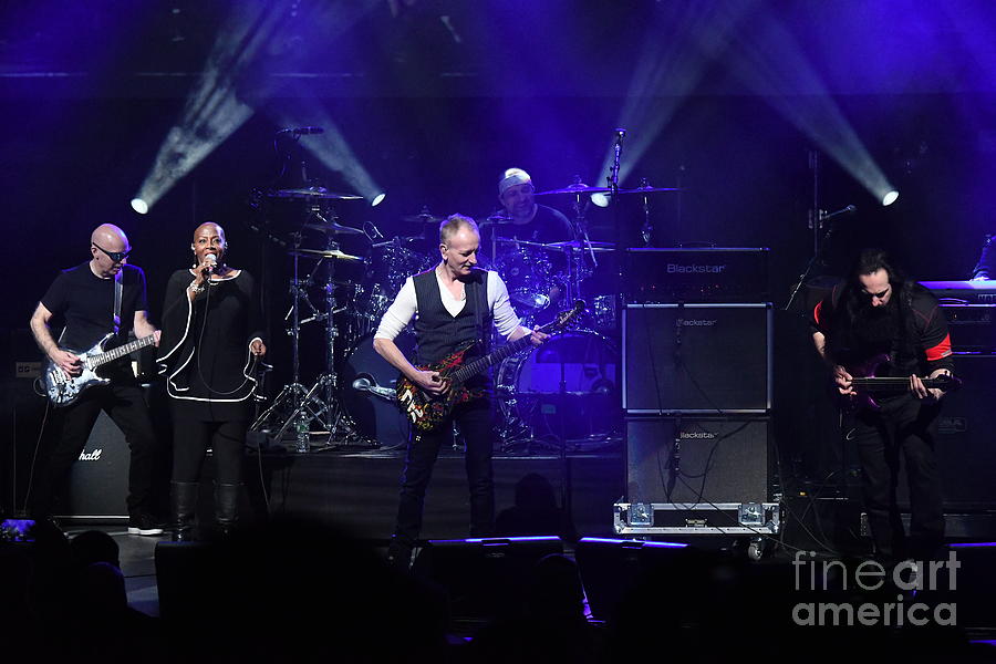 Joe Satriani, Debbi Blackwell-Cook, Phil Collen and John Petrucci - G3 ...