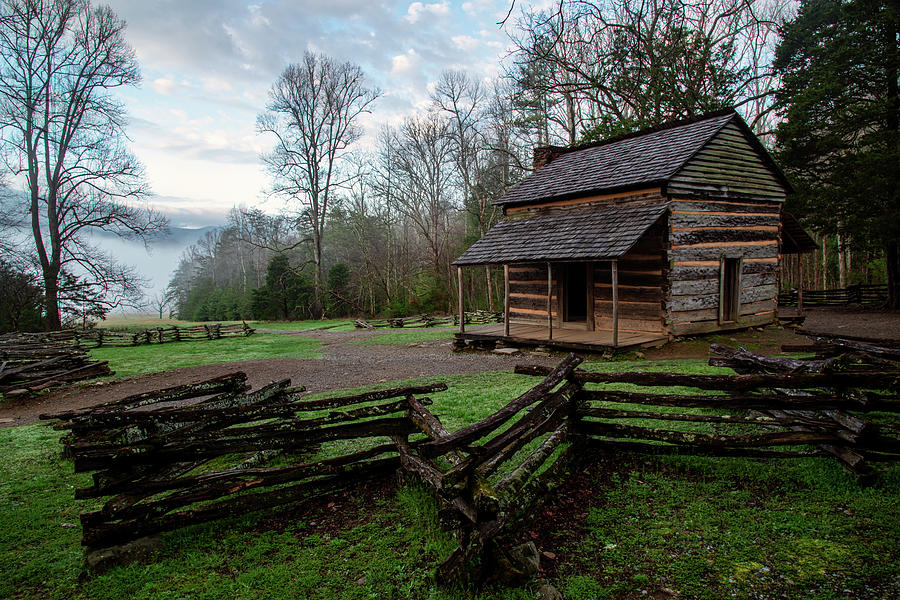 John Oliver Cabin in Cades Cove Photograph by Robert J Wagner