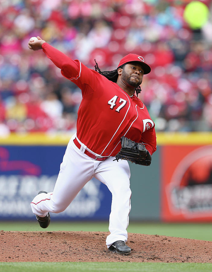 Johnny Cueto Photograph by Andy Lyons