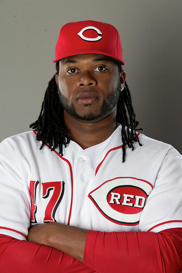 Johnny Cueto Photograph by Mike Mcginnis