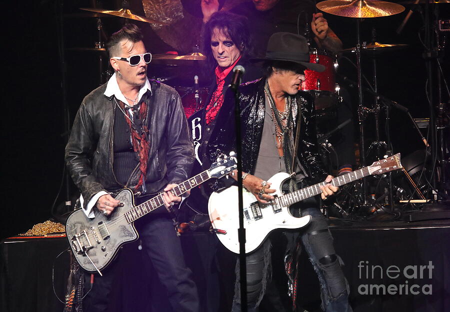 Johnny Depp, Alice Cooper And Joe Perry - Hollywood Vampires Photograph ...