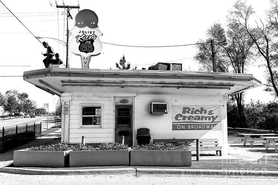 Joliet Kicks on Route 66 in Illinois Photograph by John Rizzuto