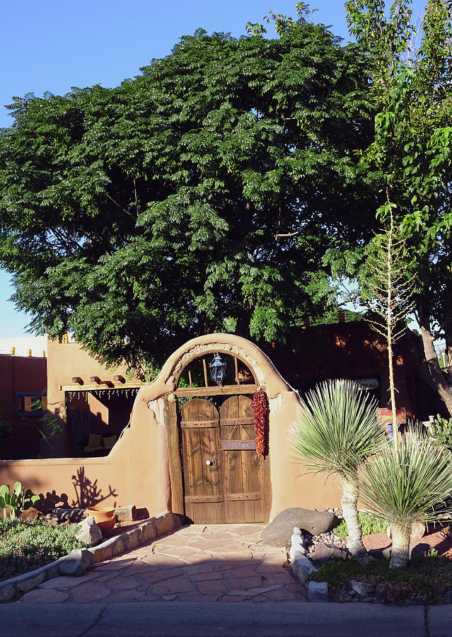 Josefina's Old Gate Inn Photograph by Gordon Beck - Fine Art America