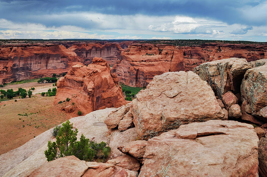Junction Overlook Canyon de Chelly National Monument Landscape Photograph by Kyle Hanson