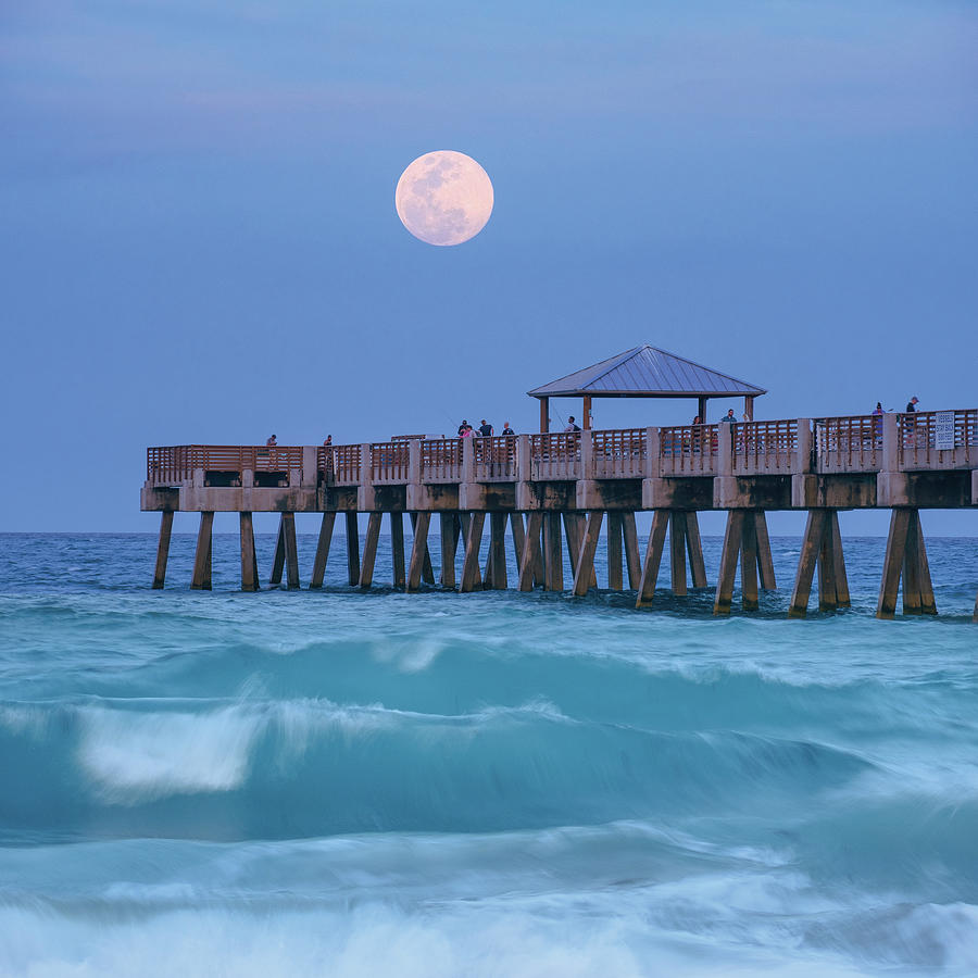 Juno Beach Pier Bluewater Moon Rise Atlantic Ocean Photograph by Kim Seng