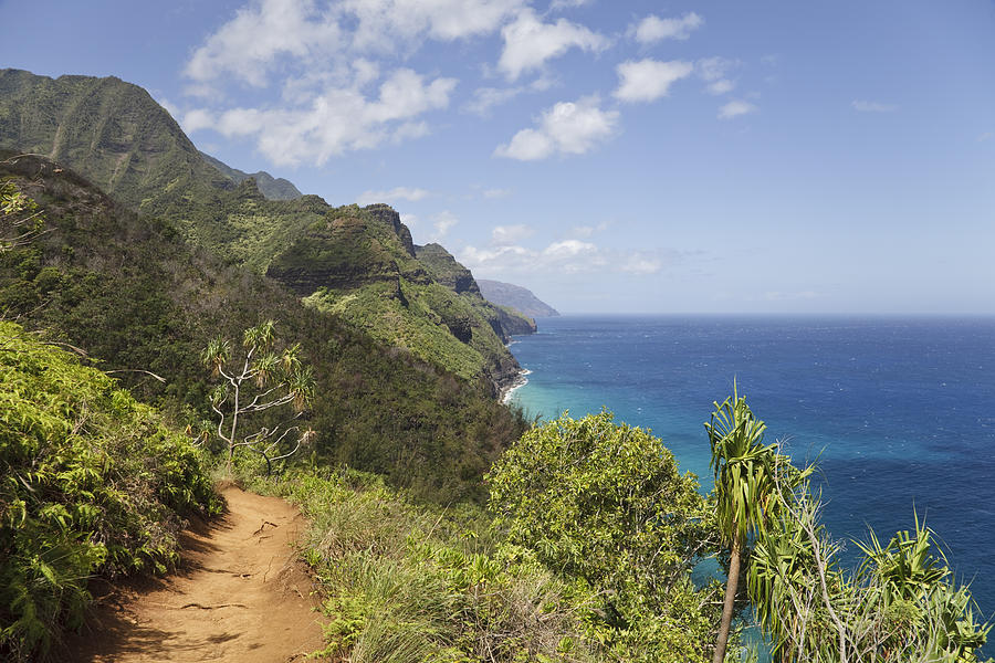 Kalalau Trail, Kauai, Hawaii Photograph by PictureLake