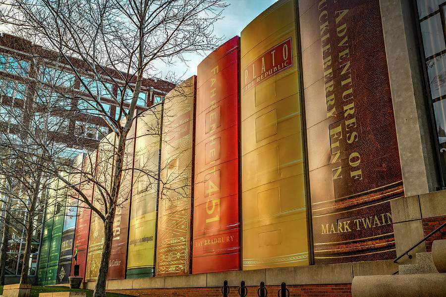 Kansas City Giant Bookshelf Photograph by Gregory Ballos Kansas City Giant Bookshelf Photograph by Gregory Ballos