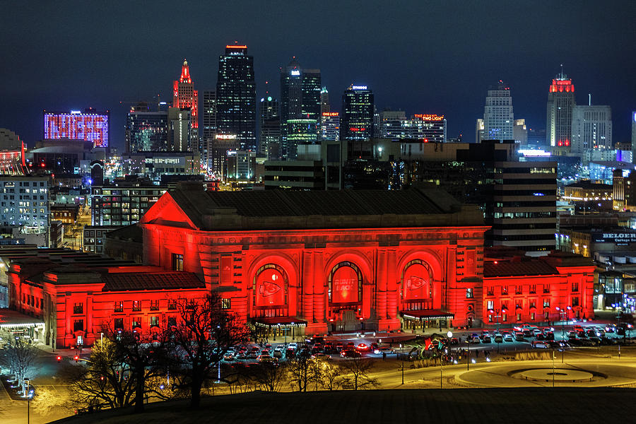 Kansas City in the Red Photograph by Terri Morris - Pixels