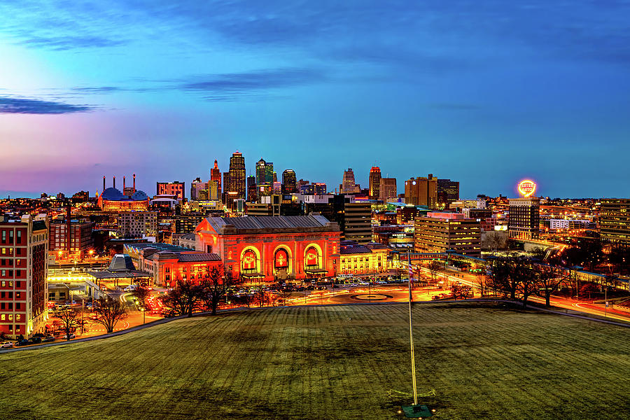 Kansas City Red And Gold Skyline - Vibrant Dusk Photograph