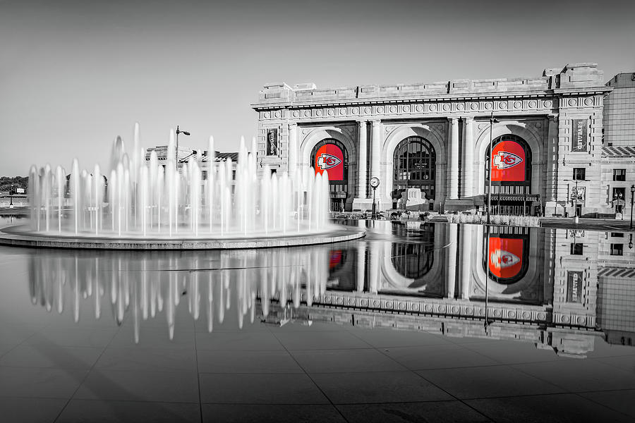 Kansas City Union Station In Chiefs Red Selective Color Photograph by Gregory Ballos - Fine Art